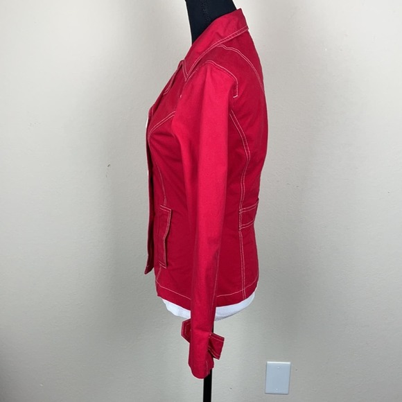 **SOLD**3/$15! SO bright red slim fitting blazer women's S - Picture 4 of 10
